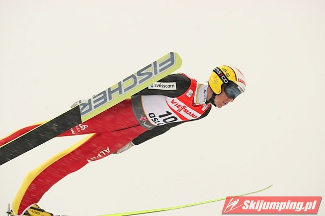 010 Andreas Kuettel